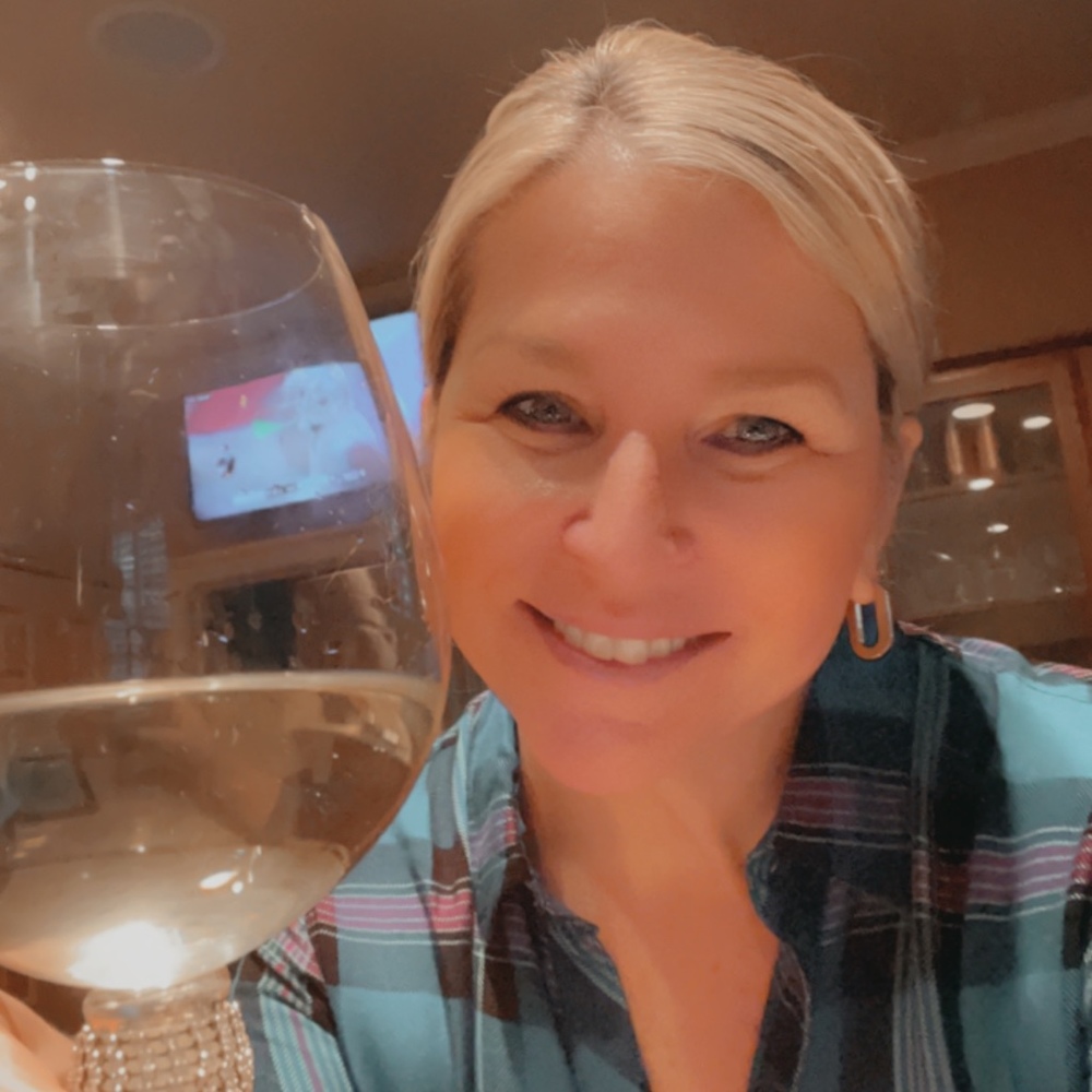 Meet your Posher, Sharon